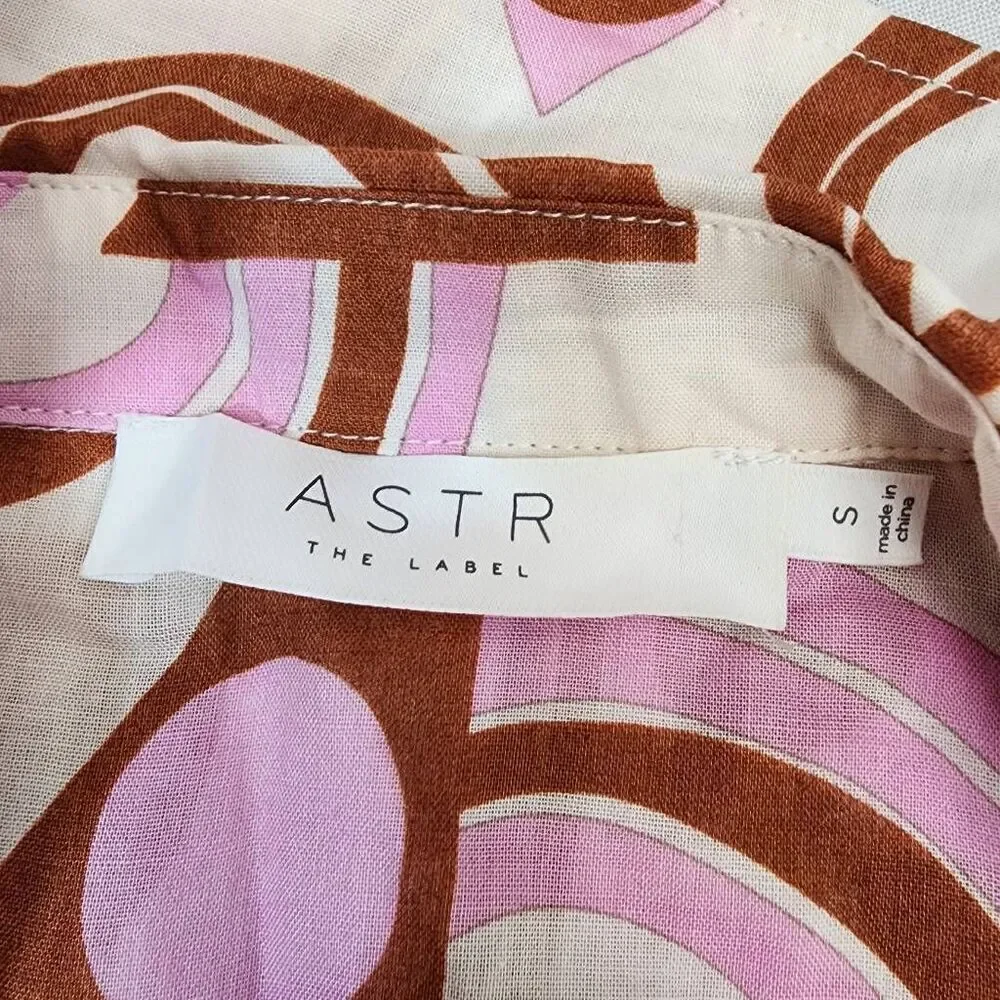 ASTR the Label Women's Small Tamela Top in Pink Geo Cropped - Picture 6 of 8